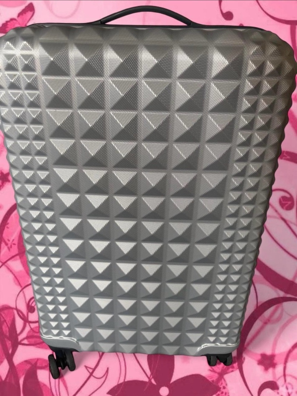 Medium Checked Luggage